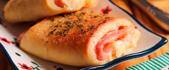 Enroladinho de Presunto e Requeijão